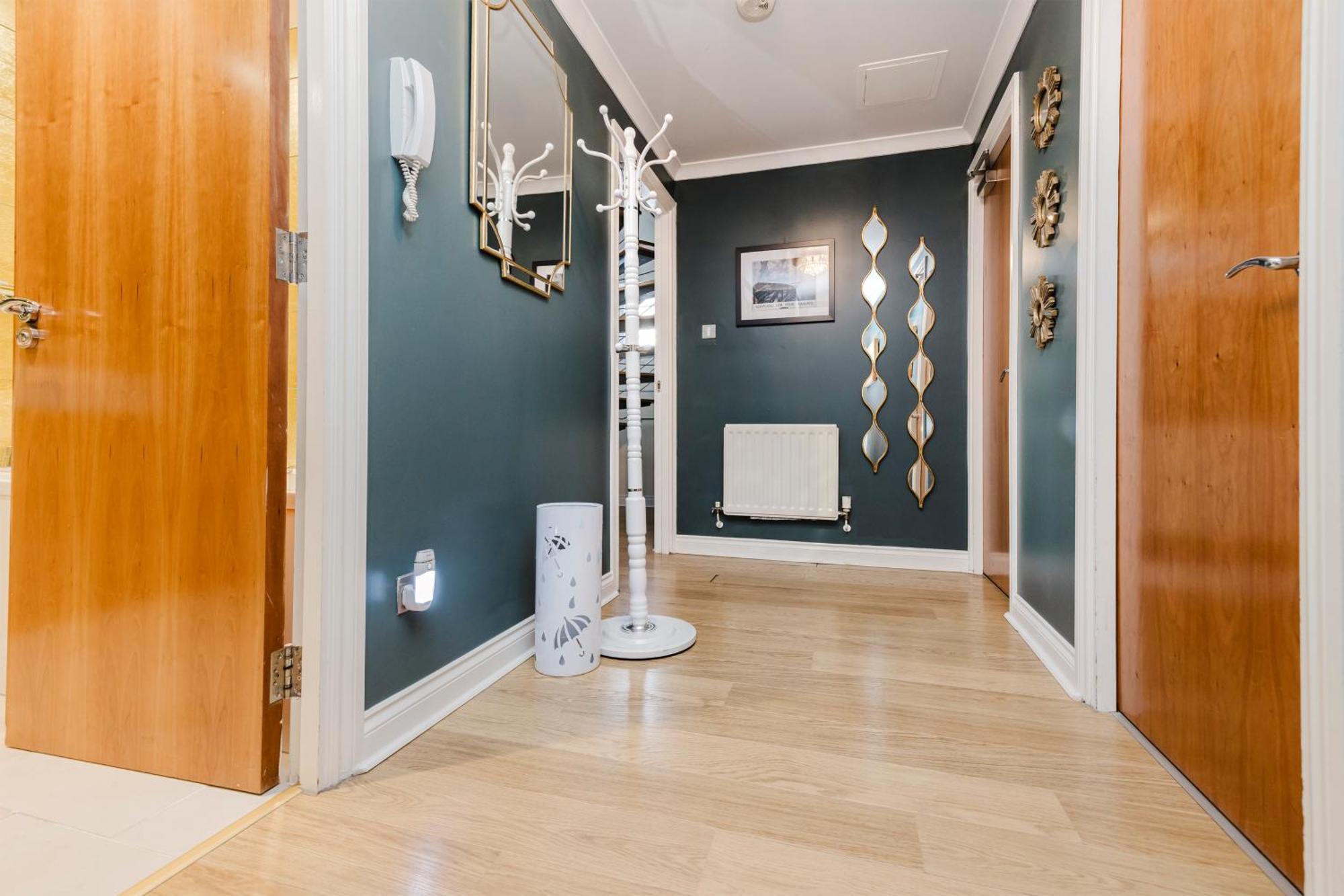 Joivy Stylish Apartment With Balcony In Old Town Edimburgo Exterior foto
