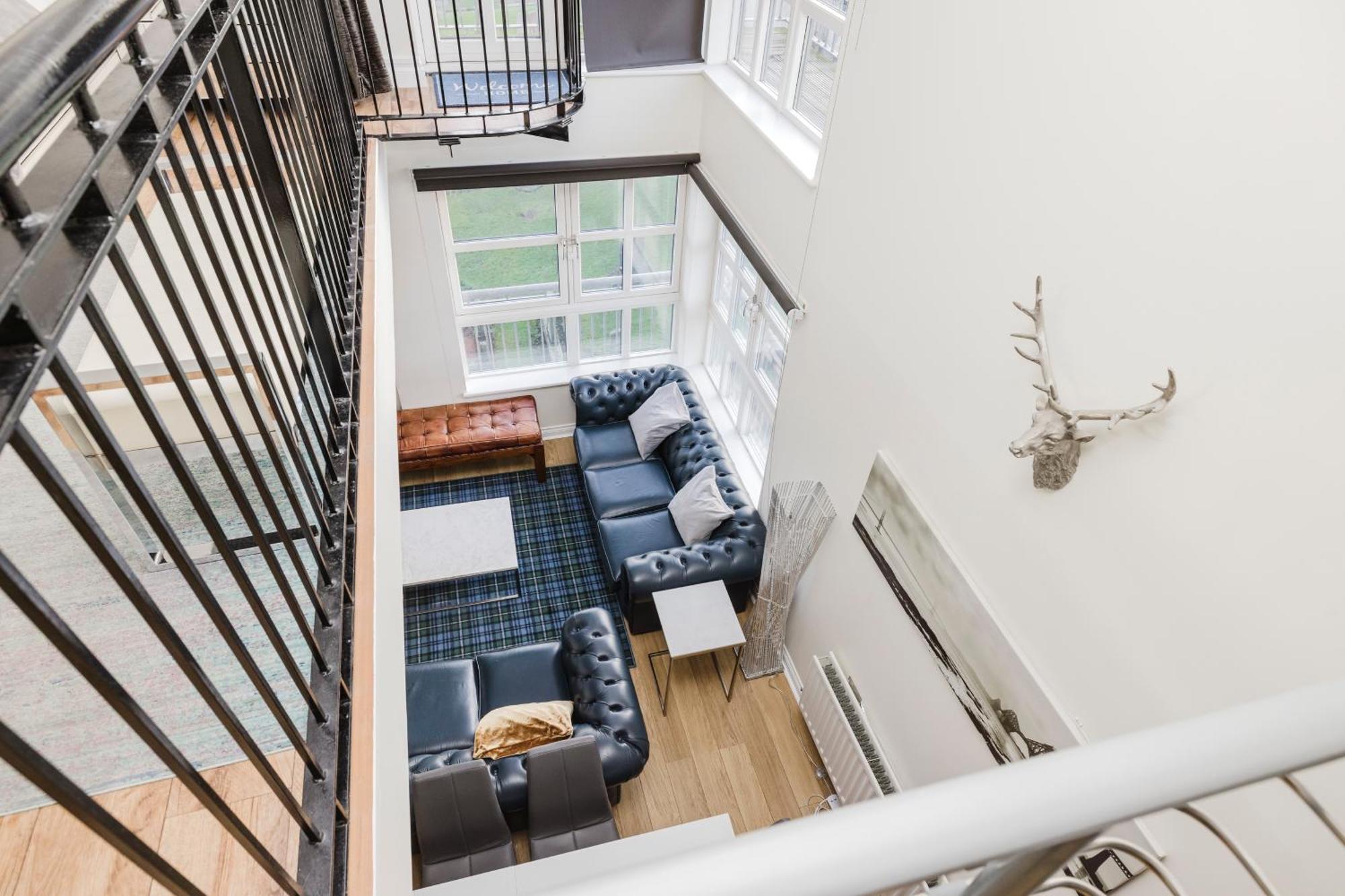 Joivy Stylish Apartment With Balcony In Old Town Edimburgo Exterior foto